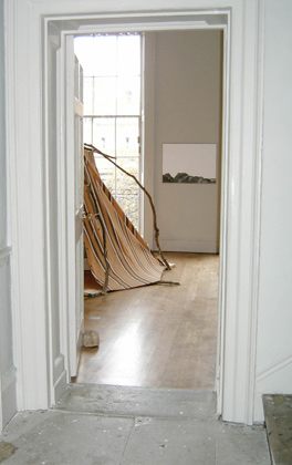 Ausland – Jan Peters (tent), Martina Schmid (folded drawing)