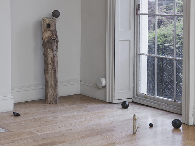 'Backyard Sculpture' gallery installation view, photo by Andy Keate