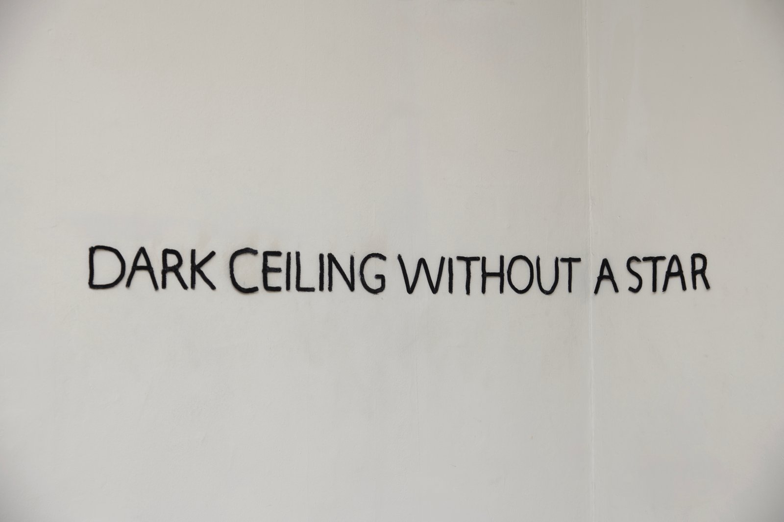 Dermot O'Brien 'Dark Ceiling (SP)' black chenille stems, 2025, 6.5(h)×124cm, photography by Andy Keate Dermot O'Brien 'Dark Ceiling (SP)' black chenille stems, 2025, 6.5(h)×124cm, photography by Andy Keate