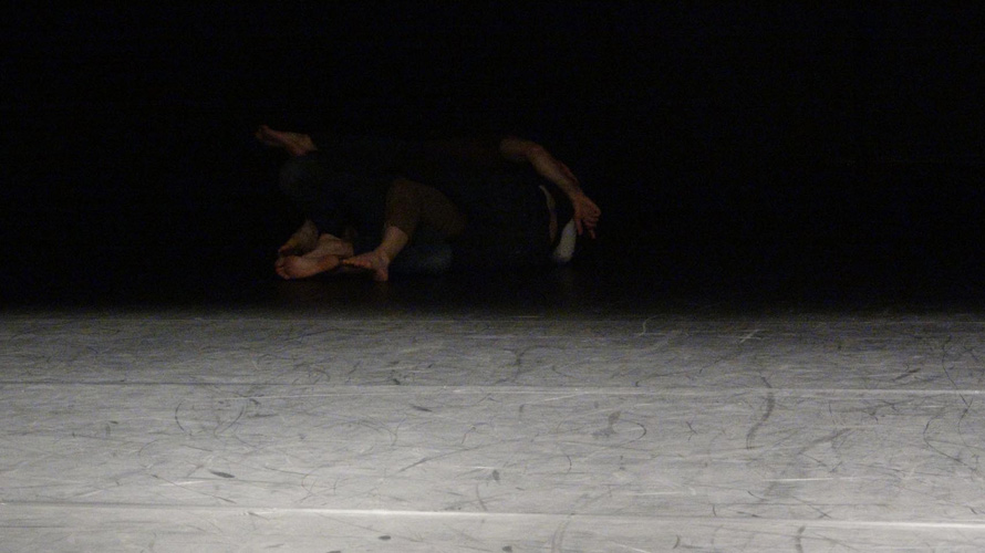 Marcel Dinahet 'Le Galet' (still) UHDCAM 06:19 min, colour, sound, 2014, Rennes, Brittany, France; made with the support of the Musée de la Danse / Centre Chorégraphique National de Rennes et de Bretagne, dancers: Simon Tanguy, Marzena Krzeminska, Sylvain Hemeryck