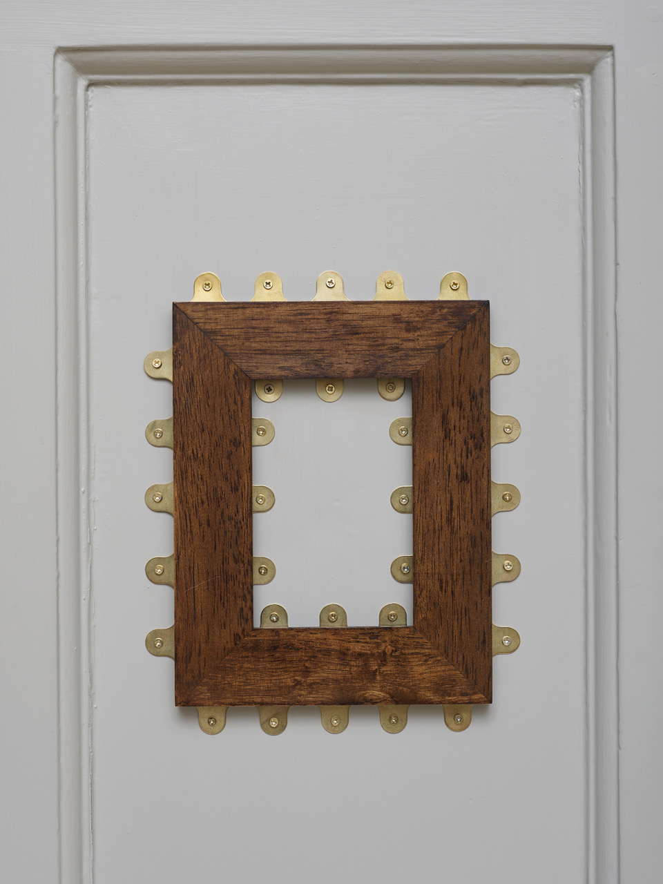 Nicky Hirst 'The Electorate', 'Truant' mirror plated frame, 25×21cm 2022, installation photography by Andy Keate